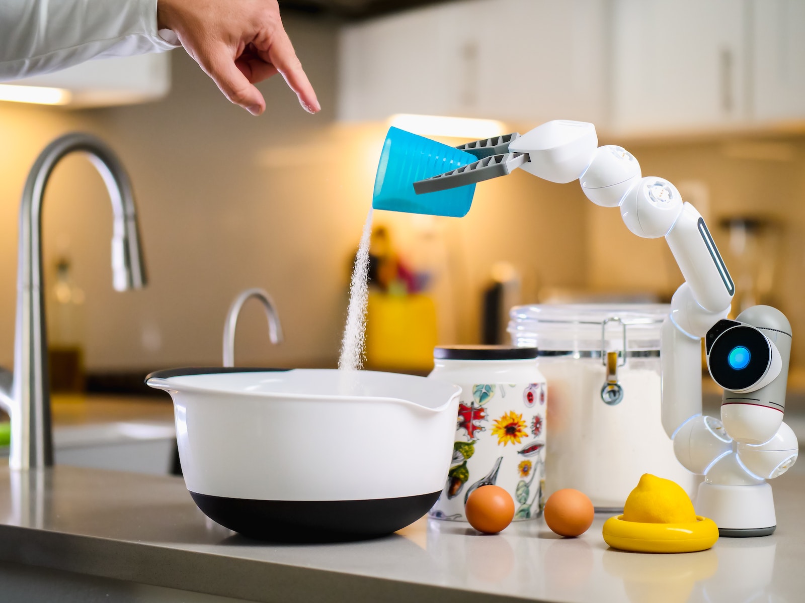Wie man Plastikalternativen in der Küche benutzt: Tipps und Tricks